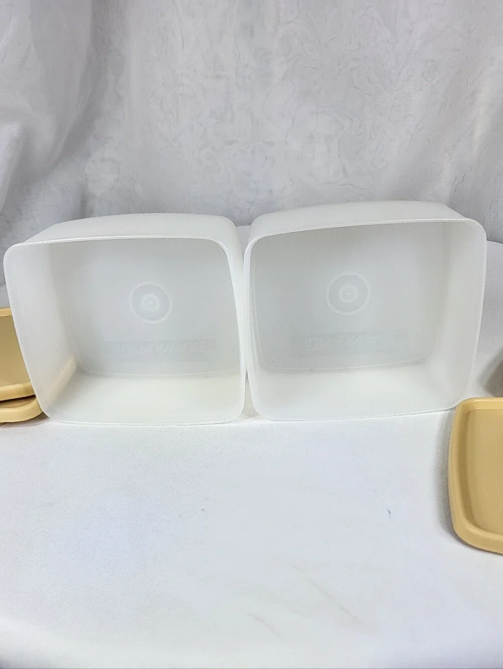 Tupperware 2 Clear Square Food Storage Container with 5 Almond Lids #311-55 & 54